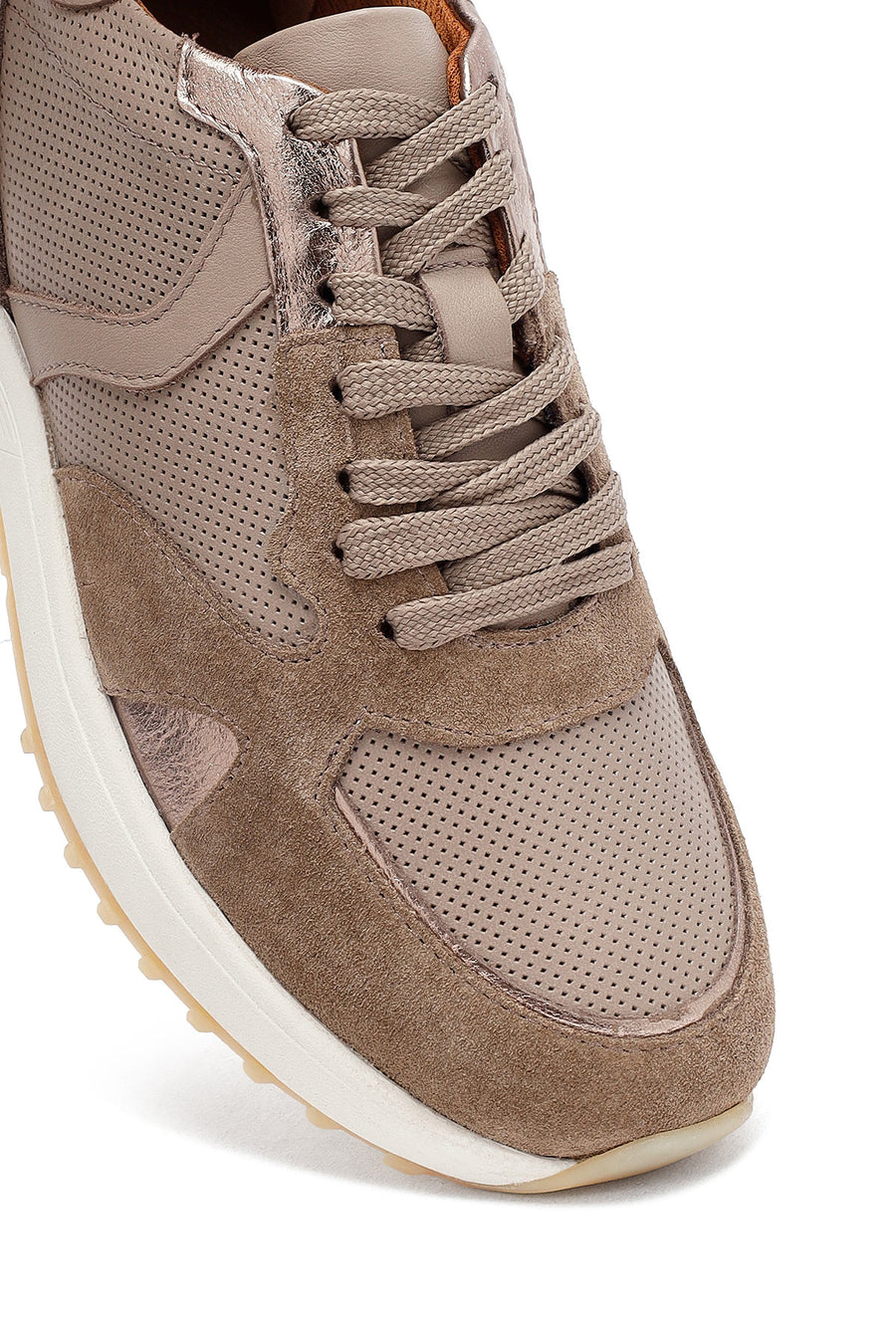 Woman Mink Laced Thick Sole Leather Sneakers