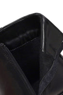 Woman Black Zip Closure Chunky-heeled Leather Boots | Derimod