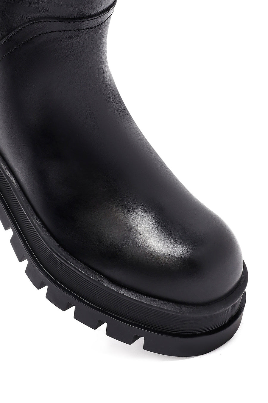 Woman Black Zippered Thick Sole Leather Boat