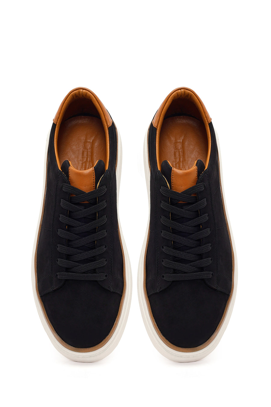 Erkek Siyah Bağcıklı Nubuk Deri Sneaker