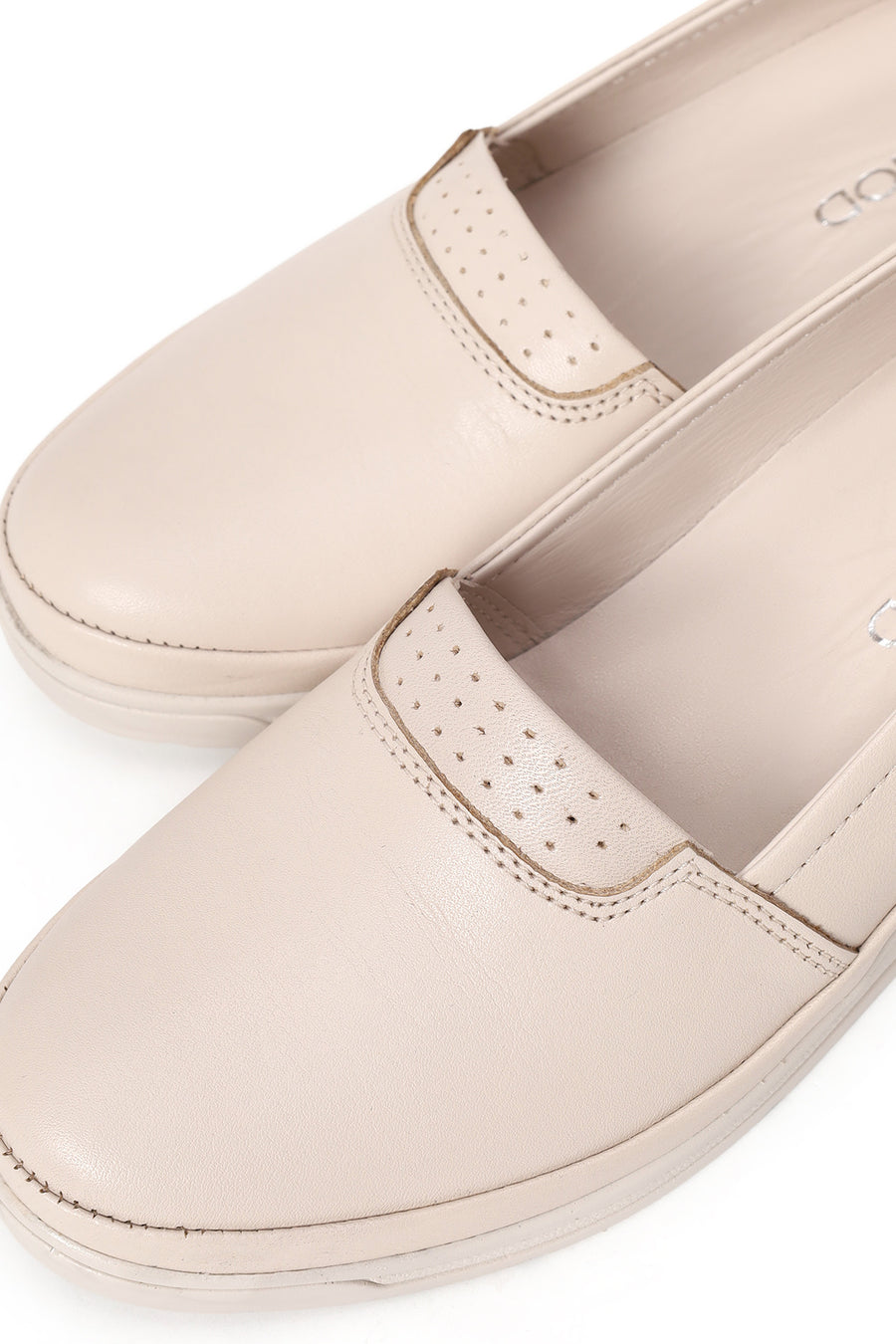 Woman Cream Wedge Leather Comfort Loafers