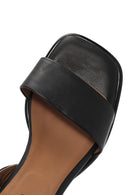 Women's Black Ankle Buckle Thick Heel Leather Sandals | Derimod