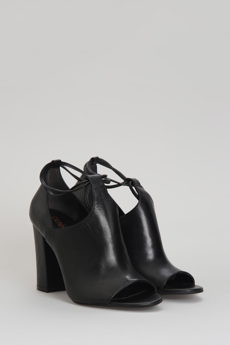 Women's Shoes