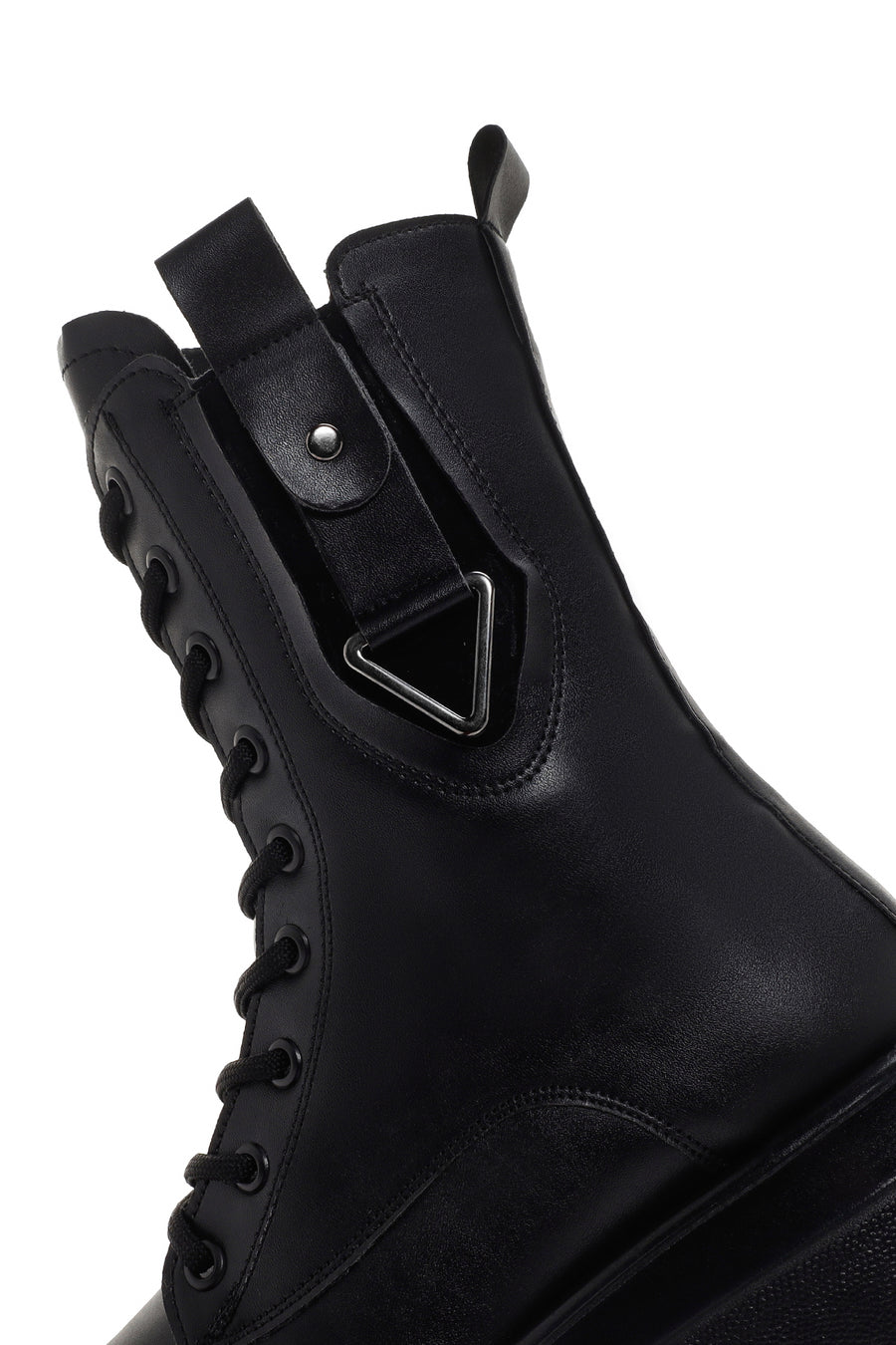 Women's Black Thick Soled Zippered Boots