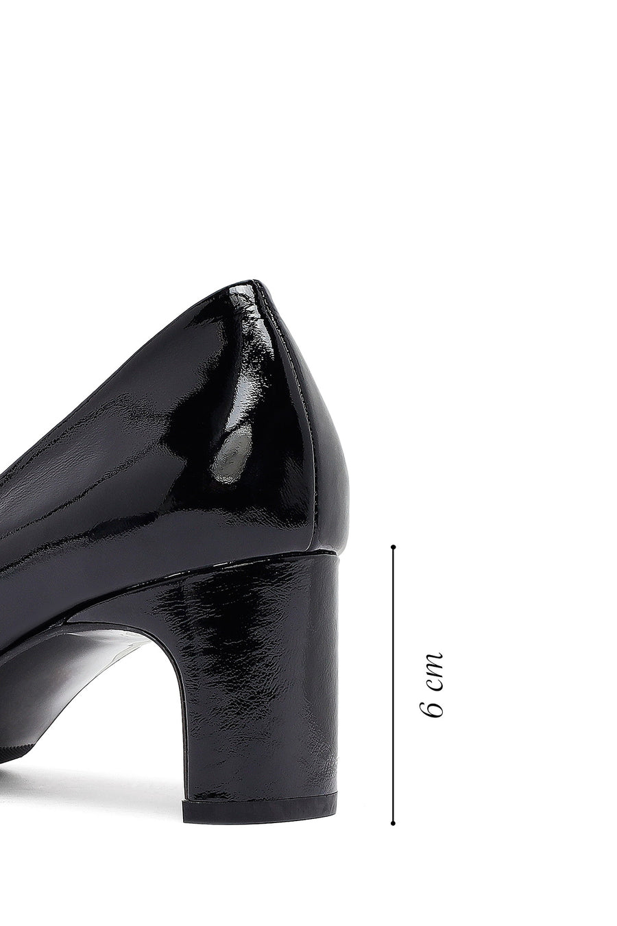 Woman Black Chunky Heels Leather Shoe