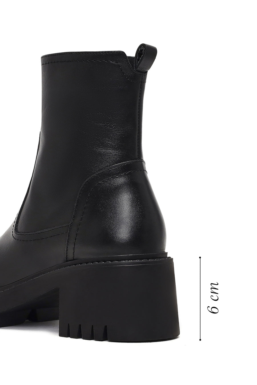 Women's Black Zippered Thick-Soled Leather Boots