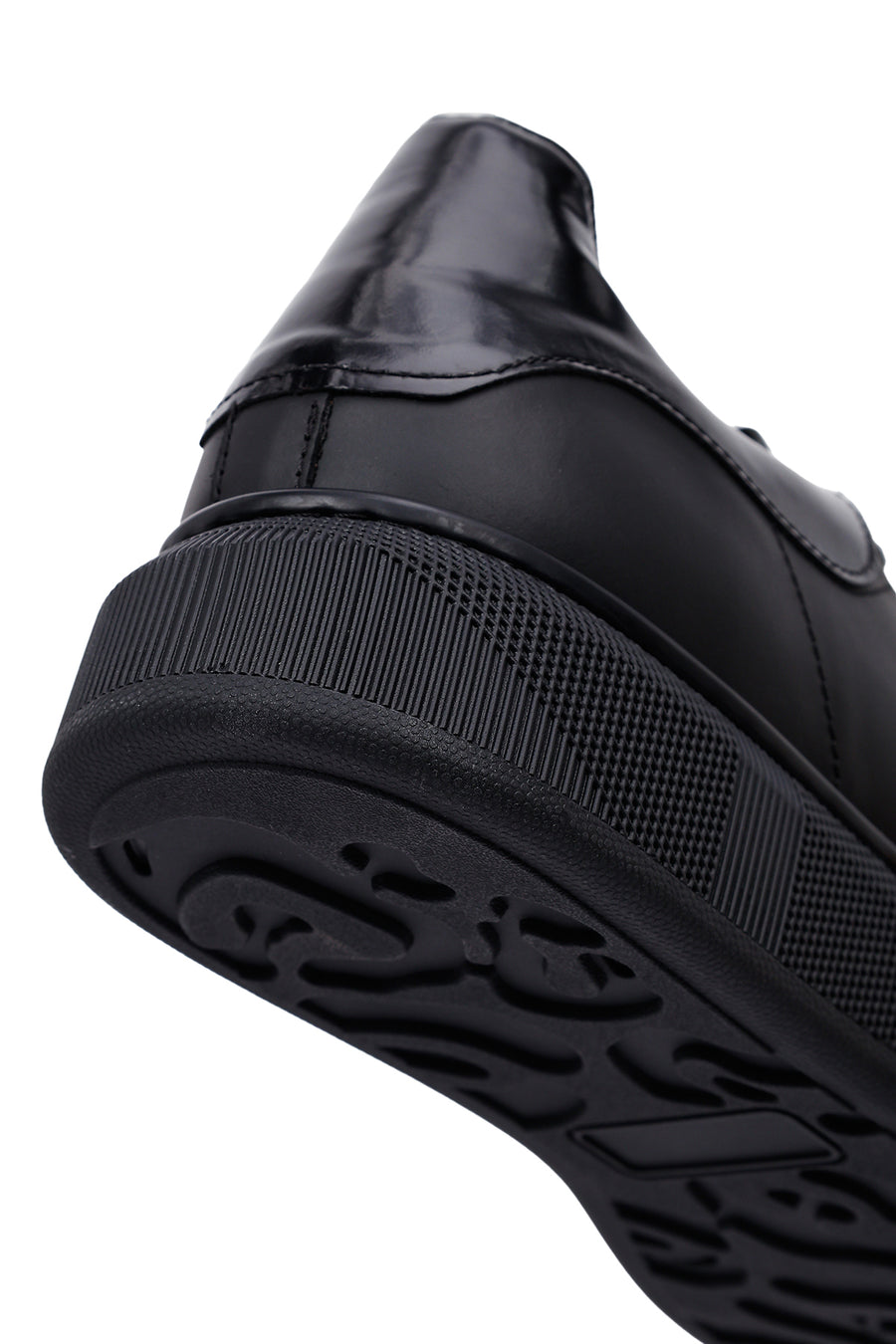 Men's Black Lace-Up Thick Sole Leather Sneakers