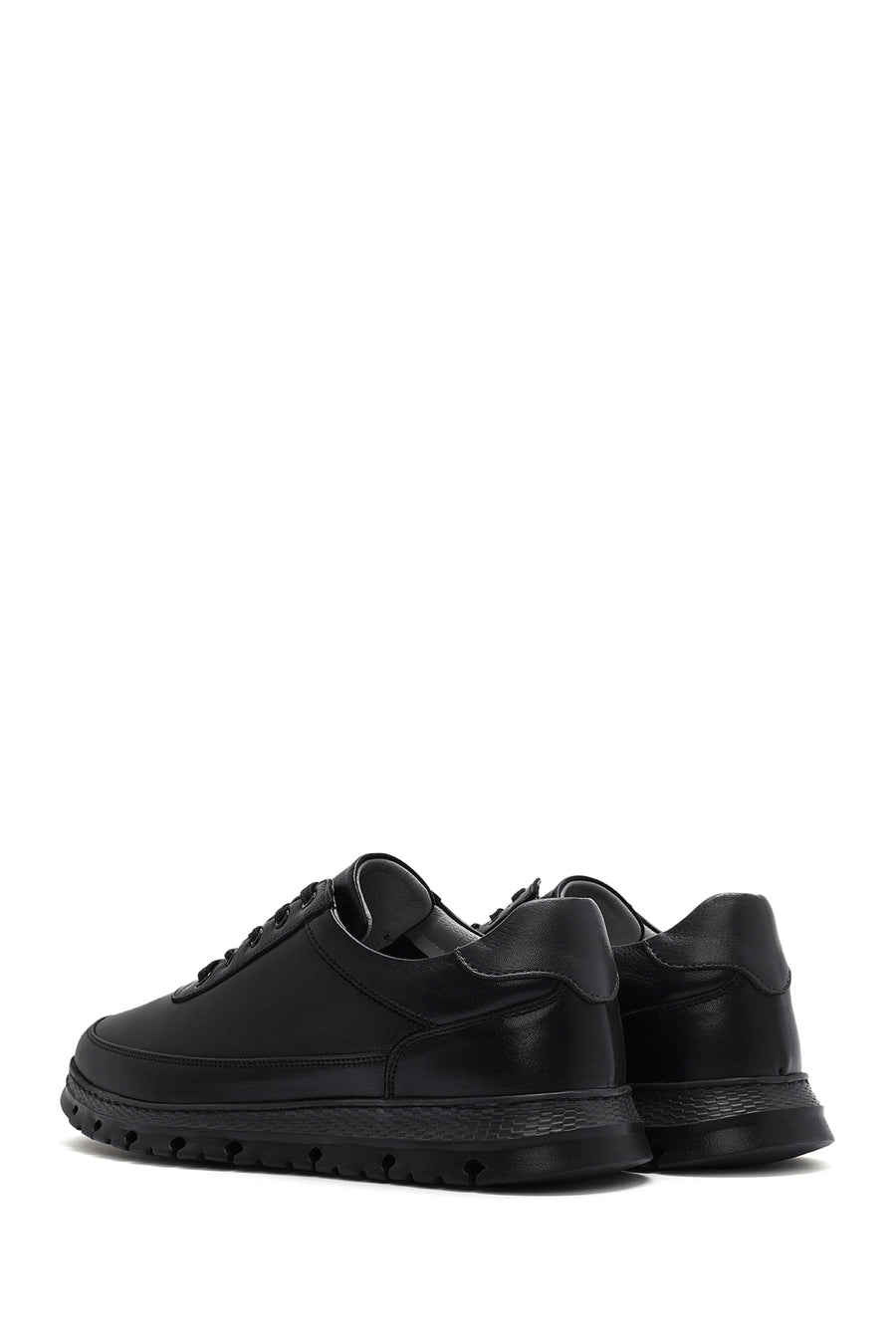 Men's Black Lace-Up Leather Casual Sneaker