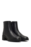 Woman Black Zip Closure Short Thick-Heeled Leather Boots | Derimod