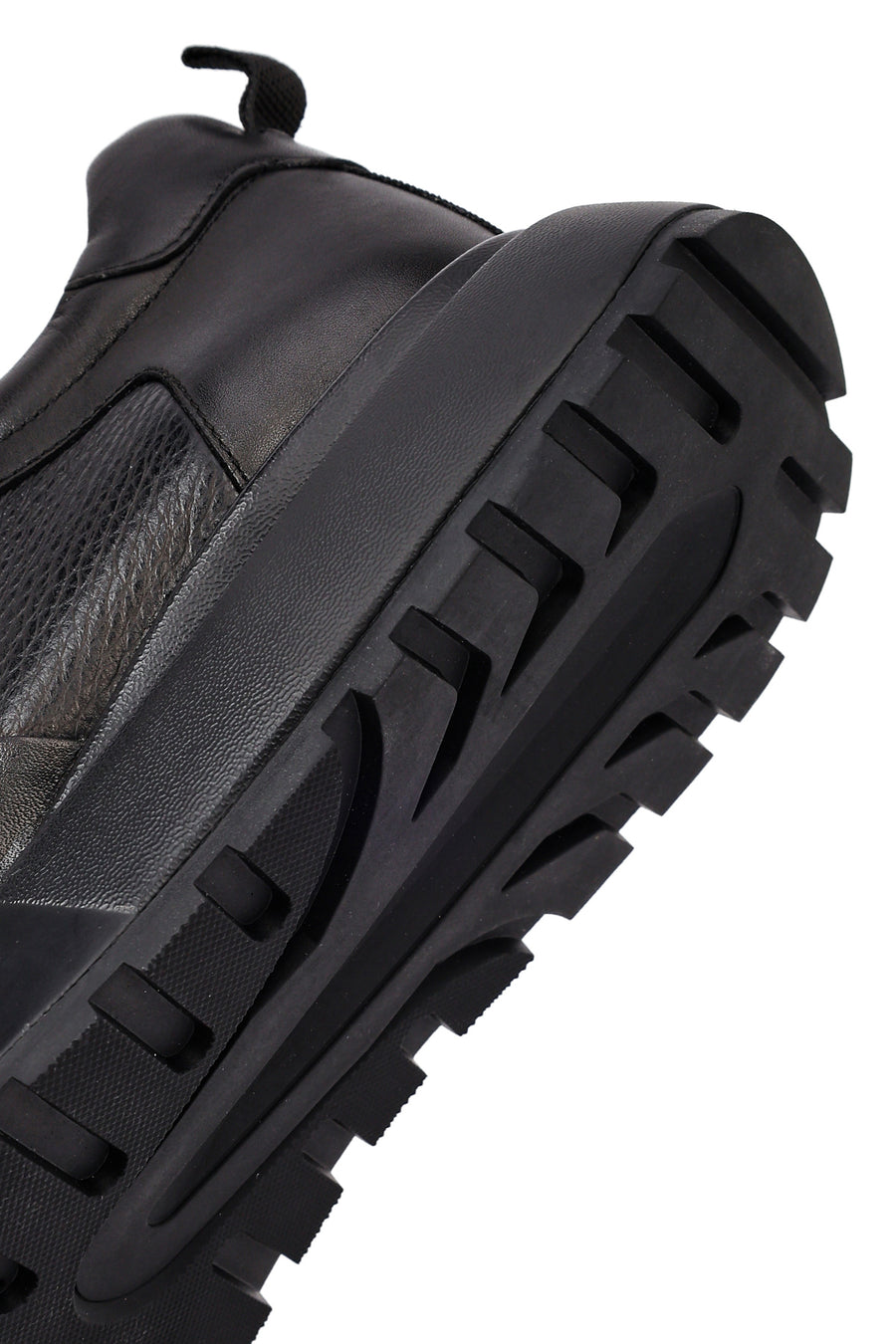 Men's Black Lace-Up Thick-Soled Leather Sneaker