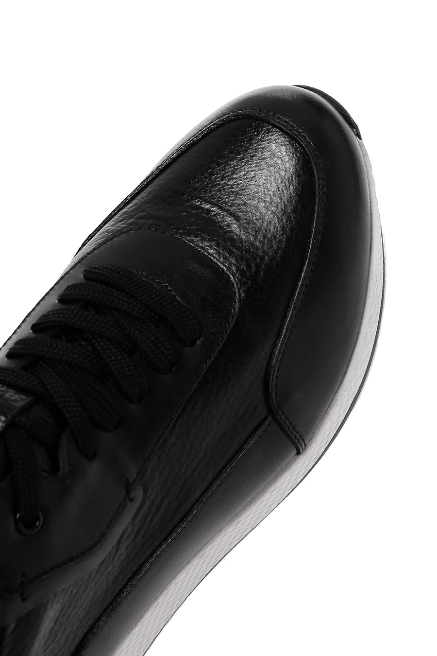 Men's Black Thick Sole Leather Casual Sneaker