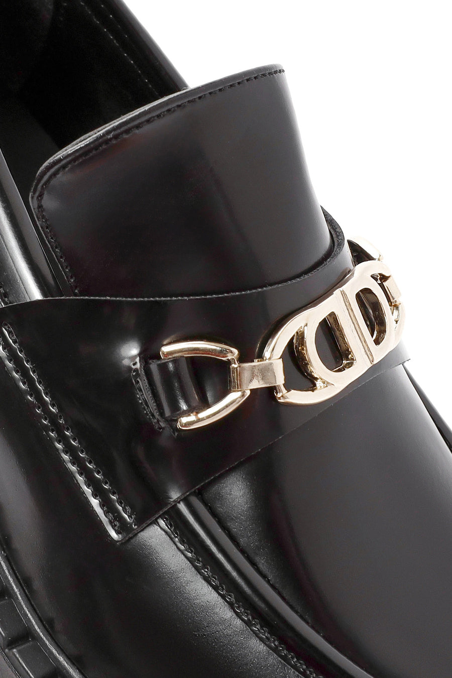 Kadın Siyah Toka Detaylı Maskülen Loafer