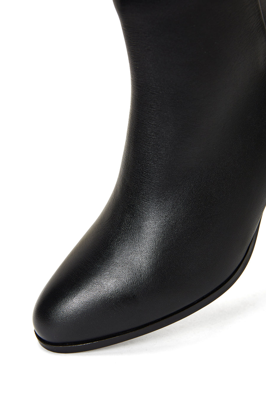 Women's Black Zippered Short Thick Heeled Leather Boots