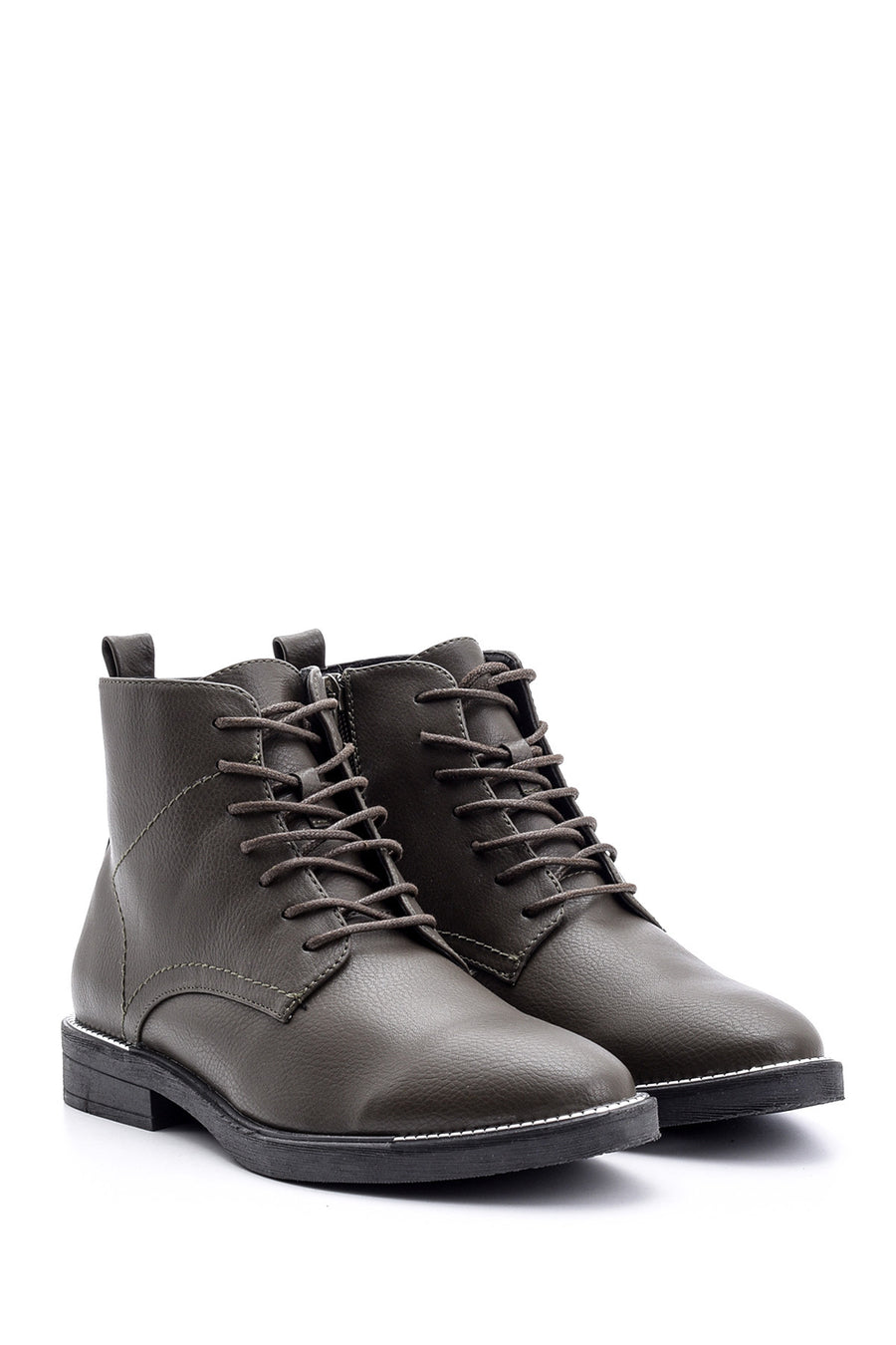 Women's Metal Detailed Boots
