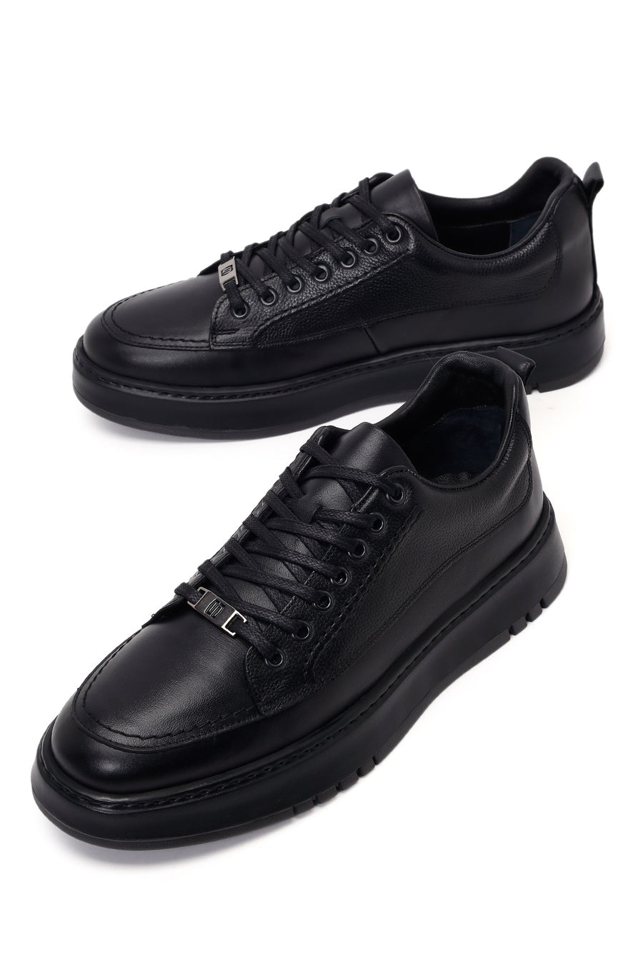 Male Black Lace-Up Thick-Soled Leather Sneaker