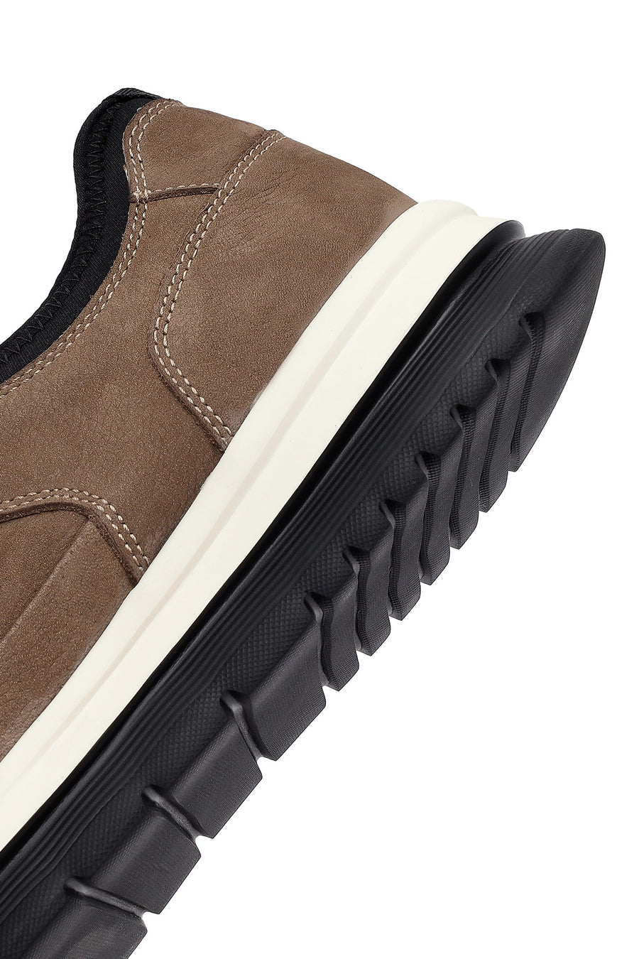 Male Mink Lace-up Thick-soled Nubuck Leather Casual Sneaker