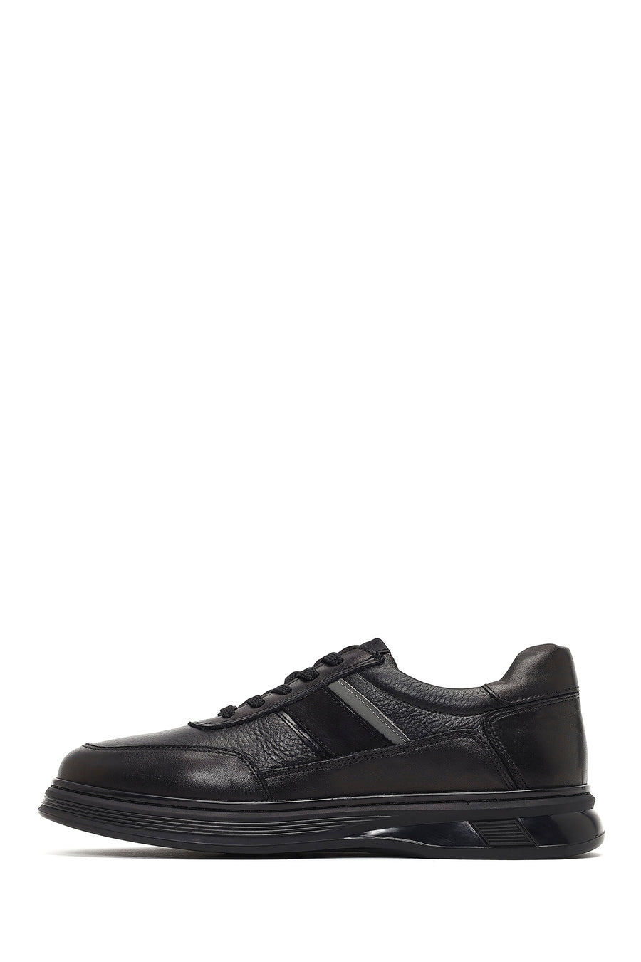 Men's Black Lace-Up Leather Casual Sneaker