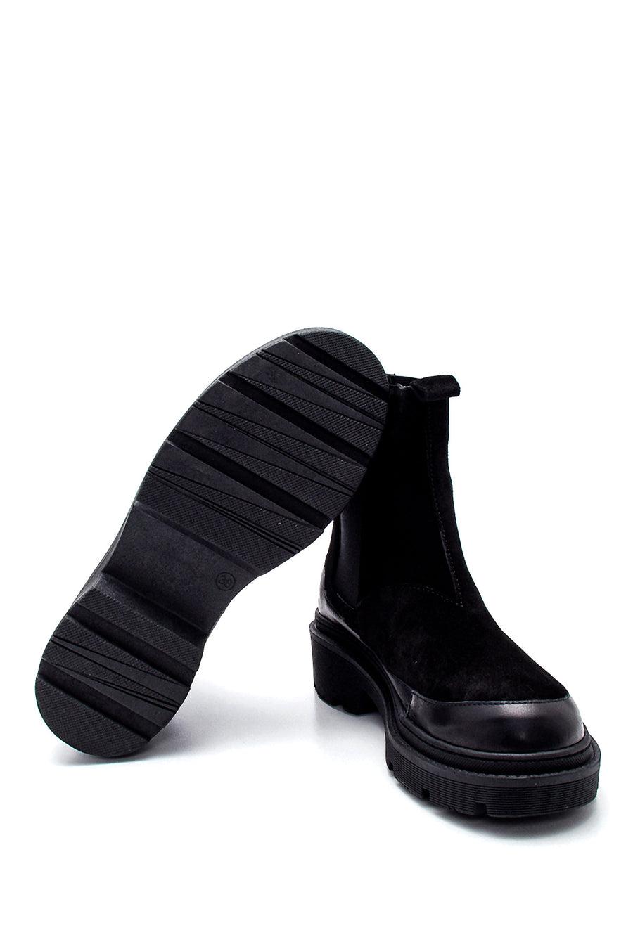 Women's Suede Leather Thick Soled Chelsea Boots