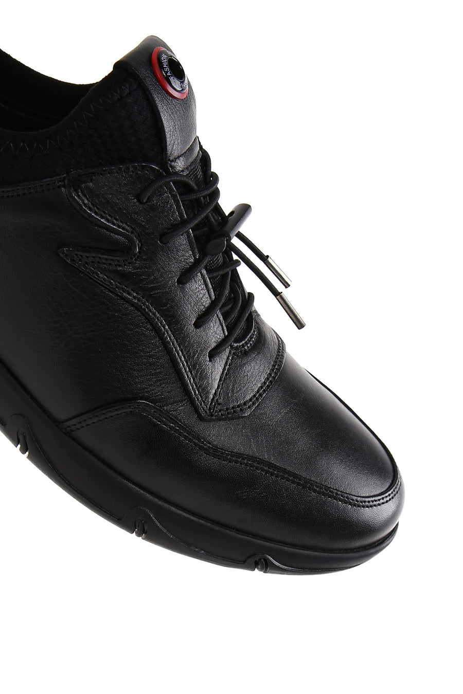 Men's Black Lace-Up Leather Casual Sneaker