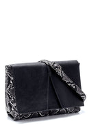 Women's Snakeskin Pattern Detailed Shoulder Bag | Derimod