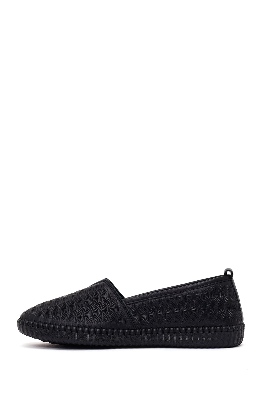 Woman Black Leather Comfort Loafer
