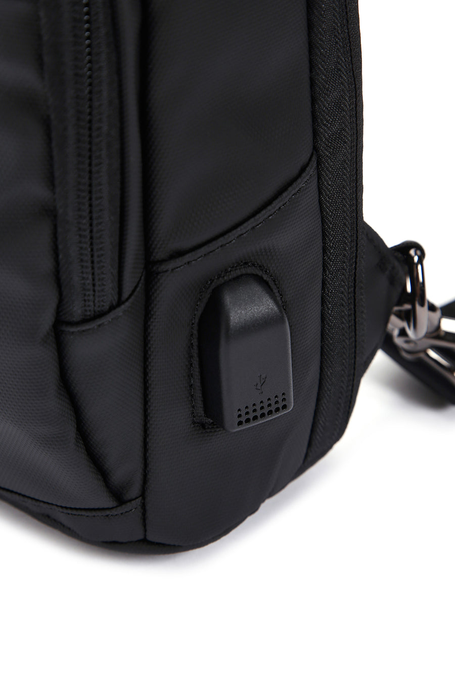 D-Pack Men's Black Technological Fabric Crossbody Bag
