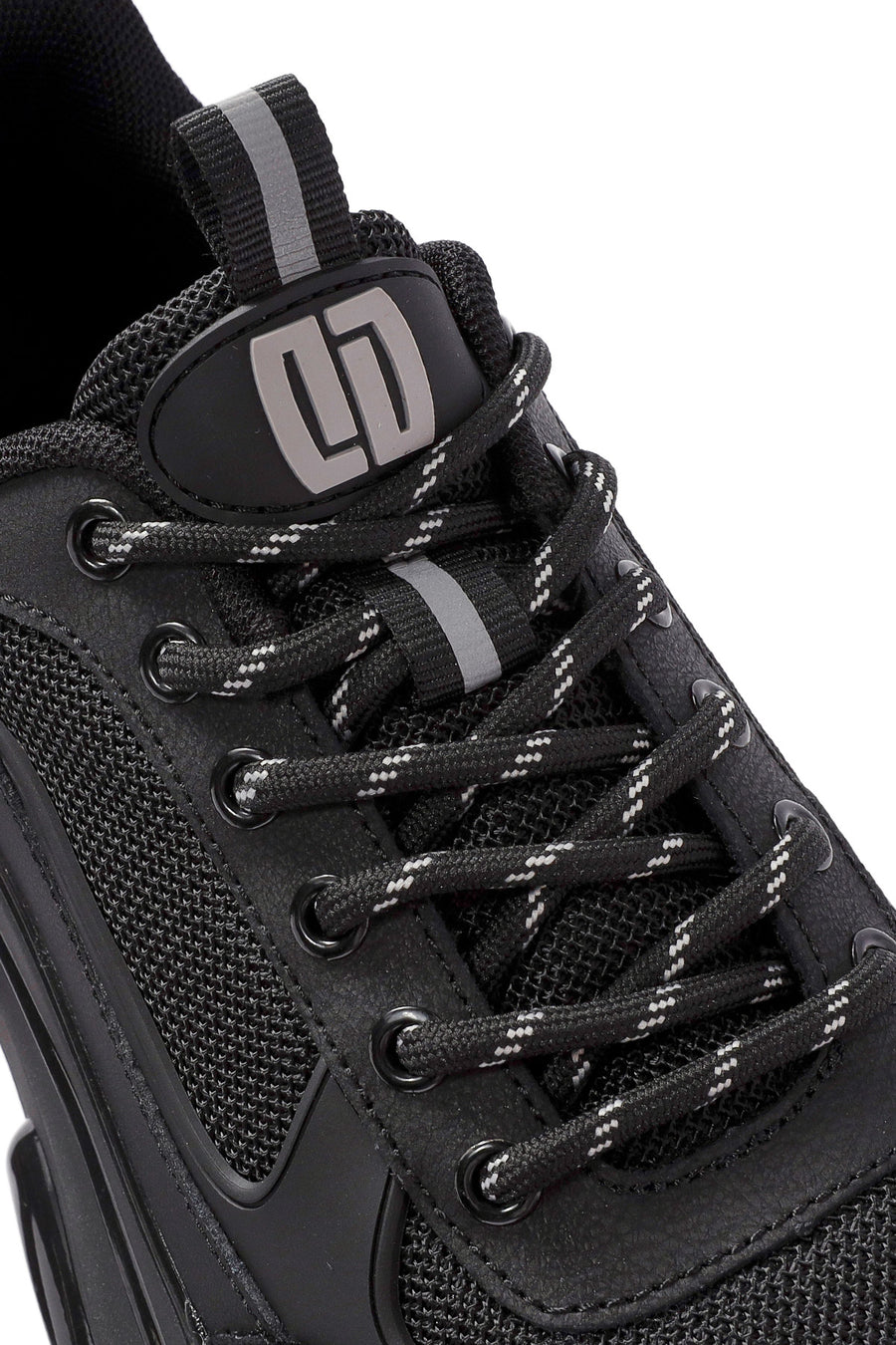 Erkek Siyah Bağcıklı Deri Sneaker
