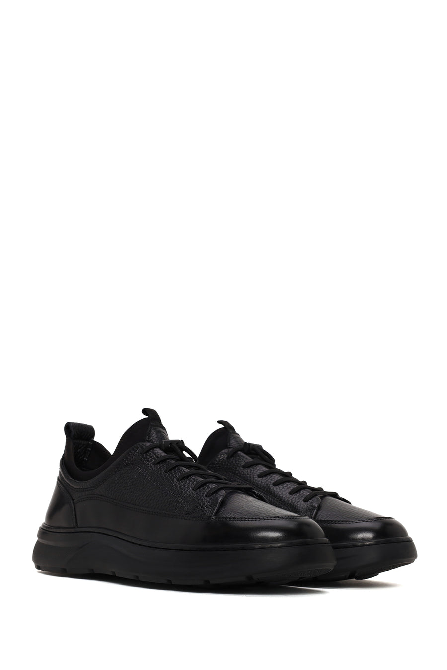 Erkek Siyah Bağcıklı Kalın Tabanlı Deri Sneaker