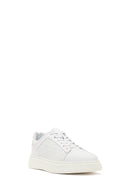 Erkek Beyaz Bağcıklı Deri Sneaker | Derimod