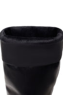 Woman Black Zip Closure Stiletto-Heel Leather Boots | Derimod