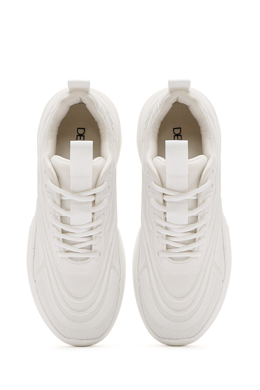 Kadın Beyaz Bağcıklı Kalın Tabanlı Sneaker