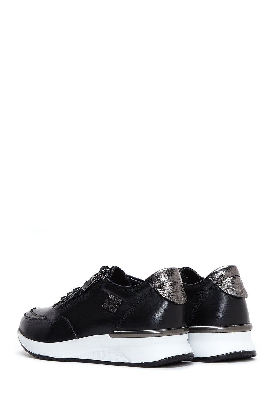 Women's Black Leather Sneaker