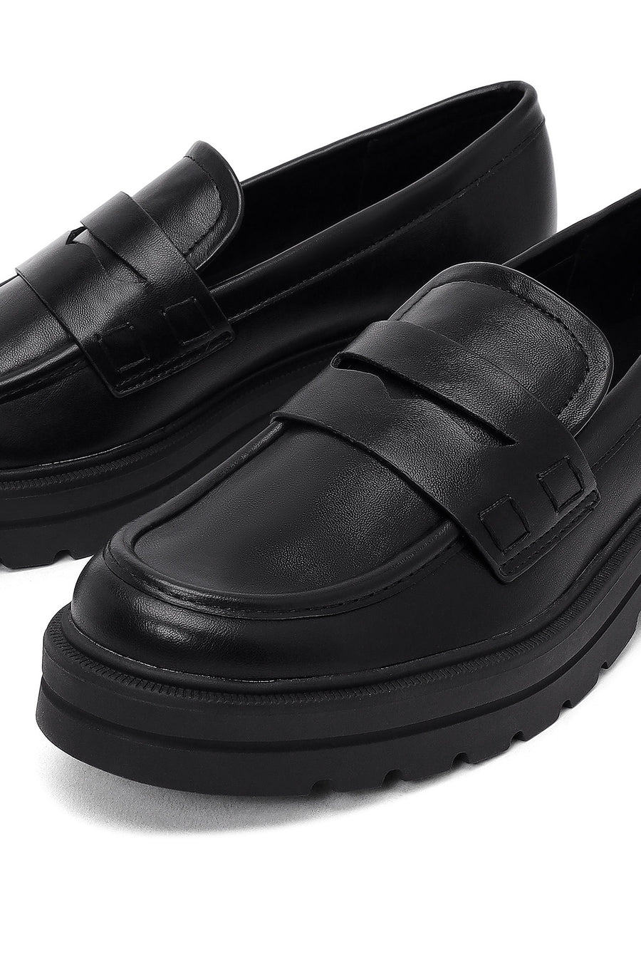 Women's Black Thick-Soled Masculine Loafer
