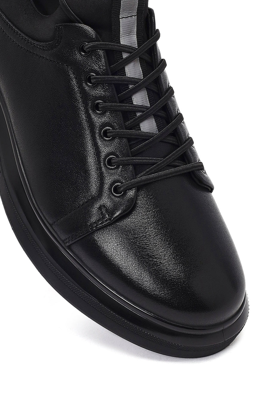 Erkek Siyah Bağcıklı Deri Sneaker