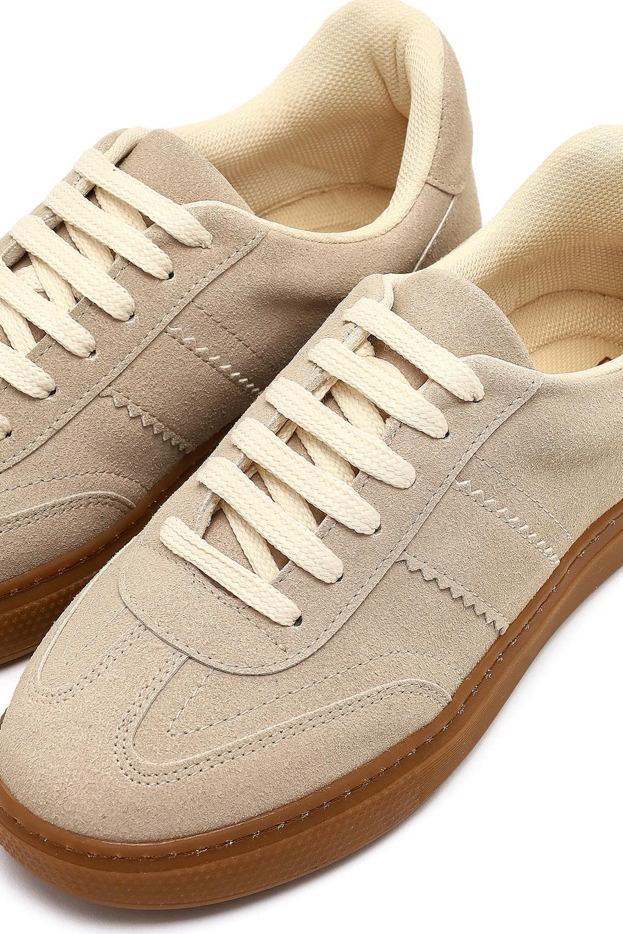 Kadın Bej Bağcıklı Süet Sneaker