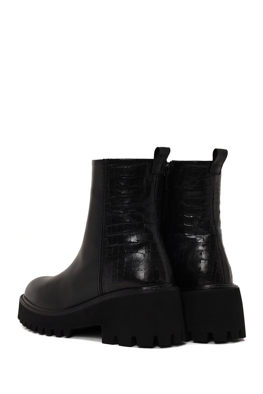 Woman Black Zip Closure Patterned Thick-Soled Leather Boots