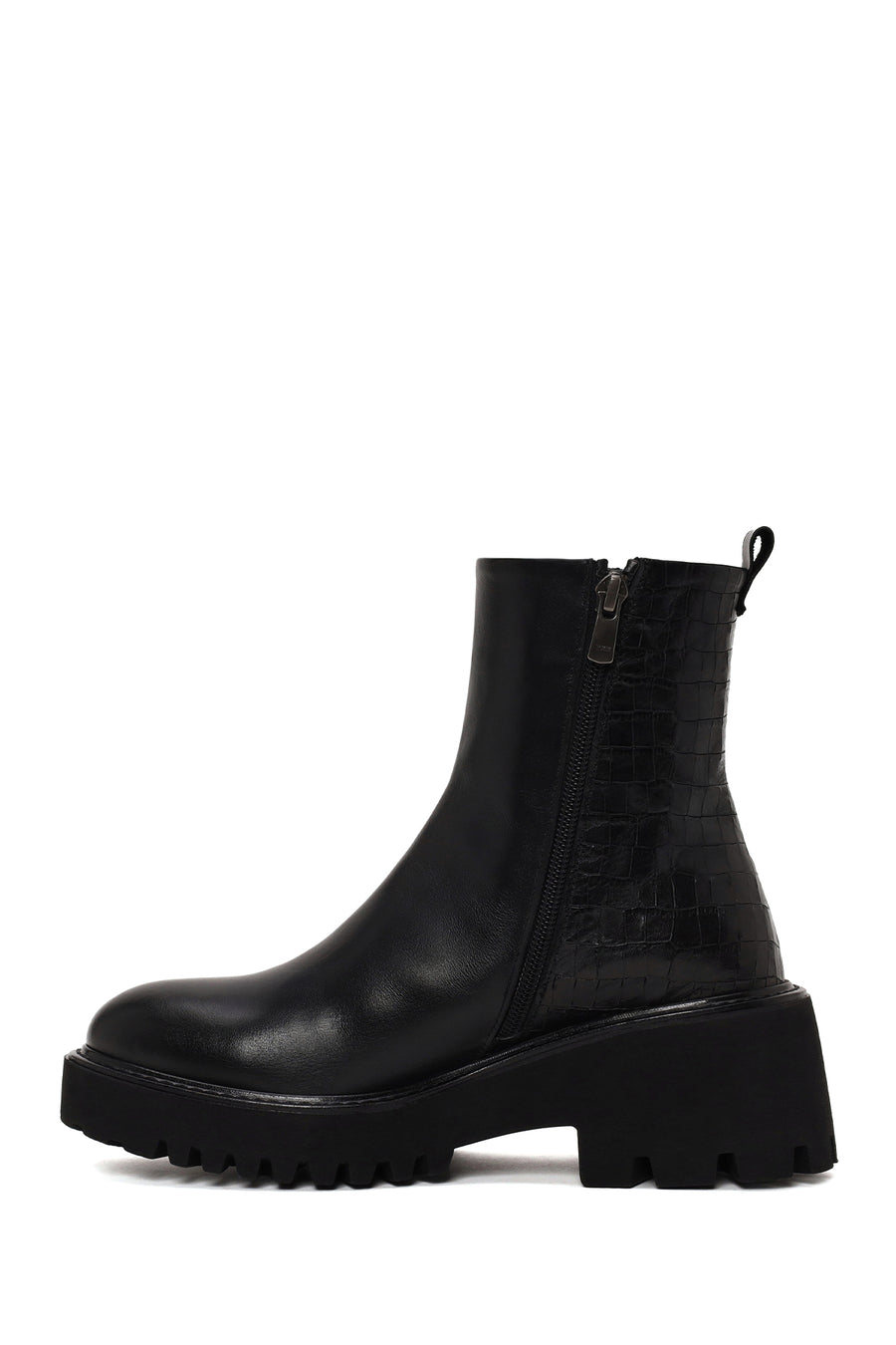 Woman Black Zip Closure Patterned Thick-Soled Leather Boots