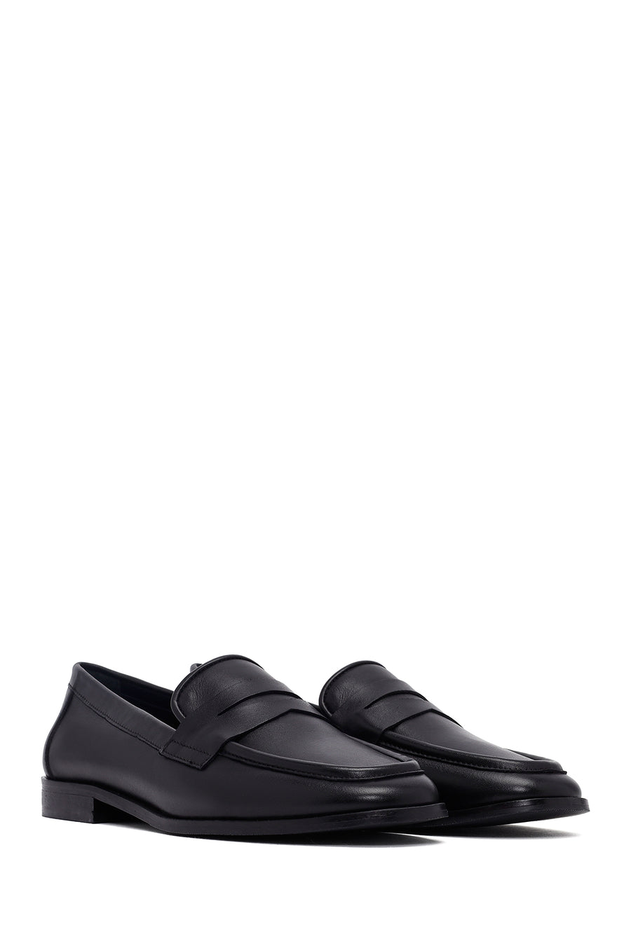Woman Black Leather Loafers