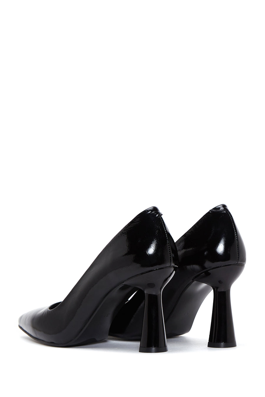 Woman Black High-Heeled Patent Leather Leather Shoes