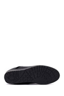 Woman Black Zip Closure Leather Comfort Boots | Derimod