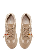 Woman Beige Lace-up Charm Leather Sneaker | Derimod