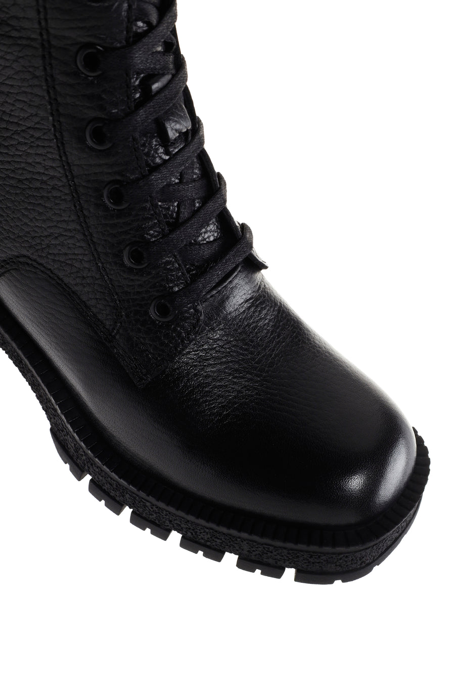 Women's Black Leather Zippered Heeled Boots