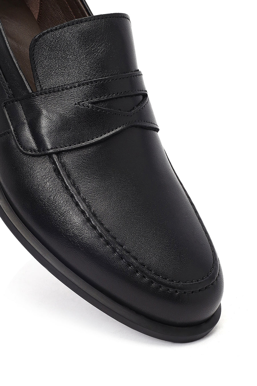 Male Black Leather Classic Loafer