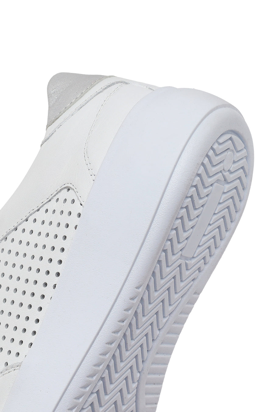 Kadın Beyaz Bağcıklı Deri Sneaker