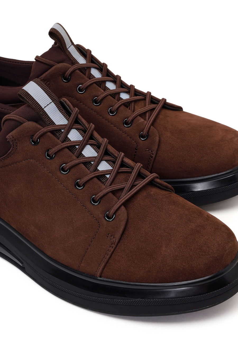 Male Brown Lace-Up Nubuck Leather Sneaker