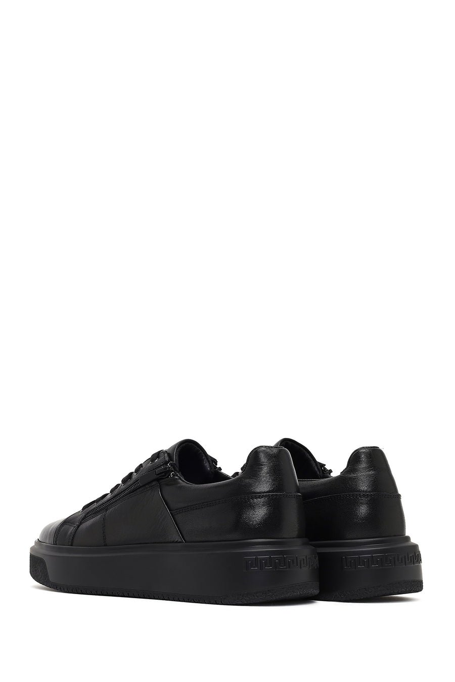Men's Black Lace-Up Thick-Soled Leather Sneaker