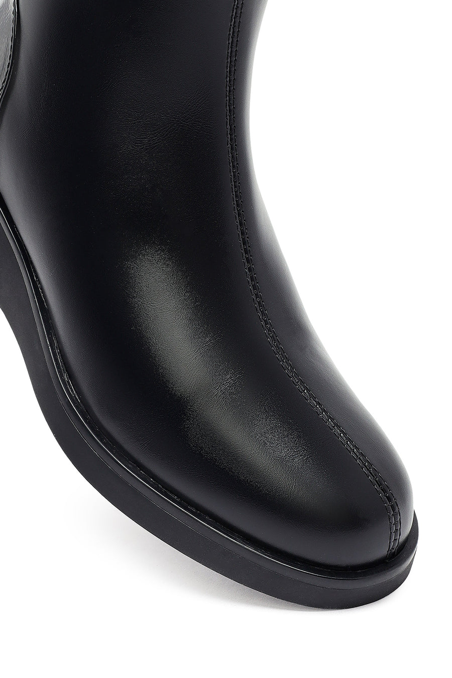 Woman Black Zippered Wedge Heeled Boots