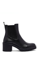 Woman Black Chunky Heels Leather Chelsea Boots | Derimod
