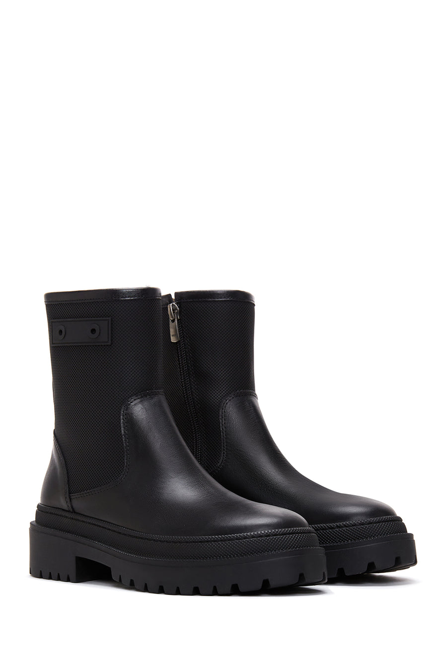Women's Black Leather Zippered Boots