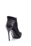 Women's Crocodile Detailed Suede Leather Boots | Derimod